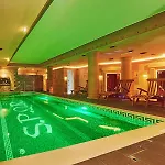 Privilege - Empire Hotels Group 4* Kosice