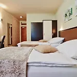 Privilege - Empire Hotels Group