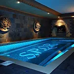 Privilege - Empire Hotels Group 4* Kosice