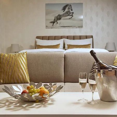Privilege - Empire Group Aparthotel