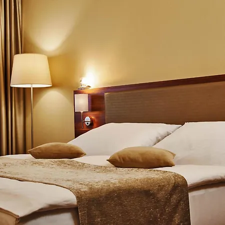 Privilege Apartments Aparthotel 4*
