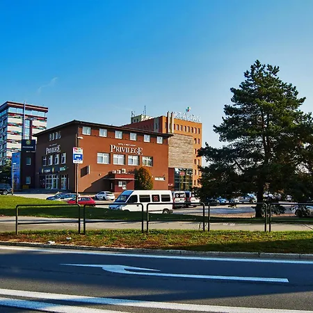 Privilege - Empire Hotels Group 4* Kosice
