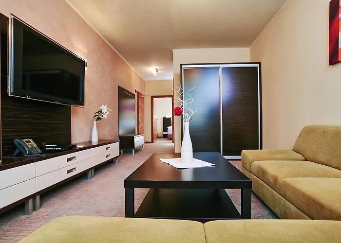 Privilege Apartments Aparthotel 4*
