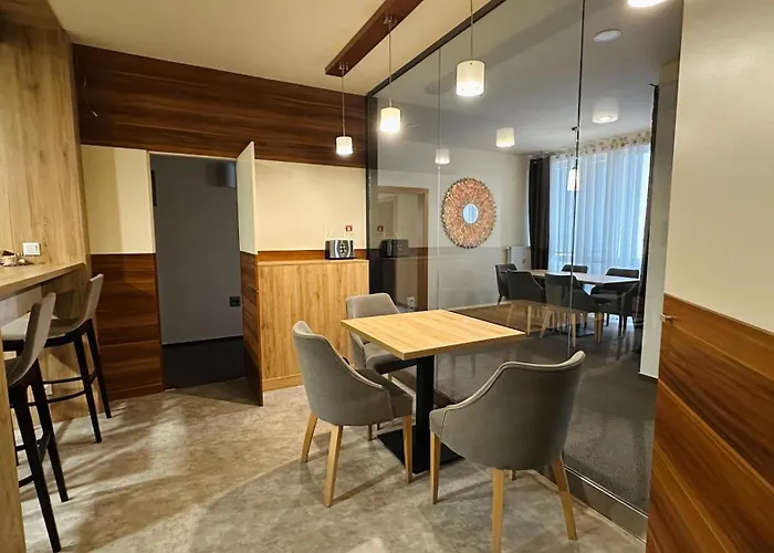 Privilege Apartments Aparthotel 4*