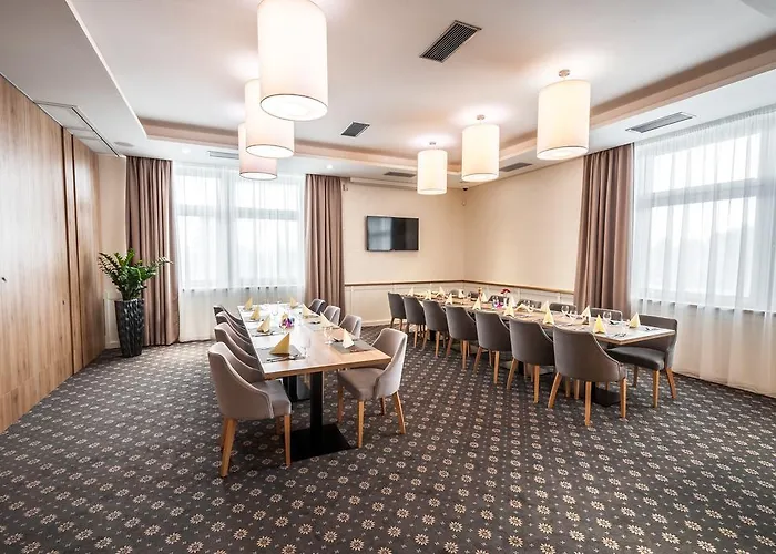 Aparthotel Privilege Apartments 4*